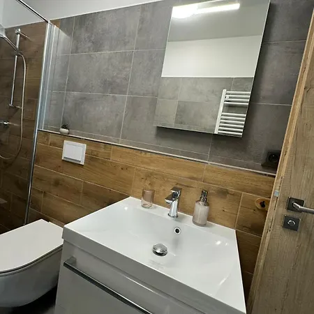 Hobiti - Sam Apartment